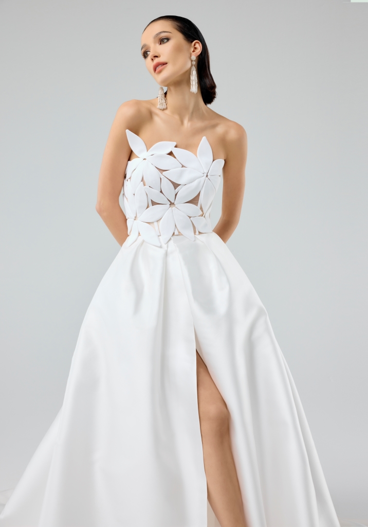 ABITI DA SPOSA TOSCA